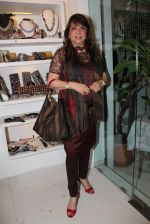 ZARINE KHAN at the Launch of Azeem Khan_s festive accessory collection in Mumbai on 23rd Oct 2012.JPG